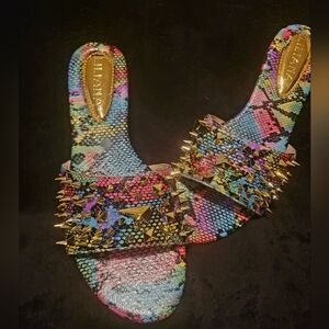 Stylish Studded Flat Sandals!